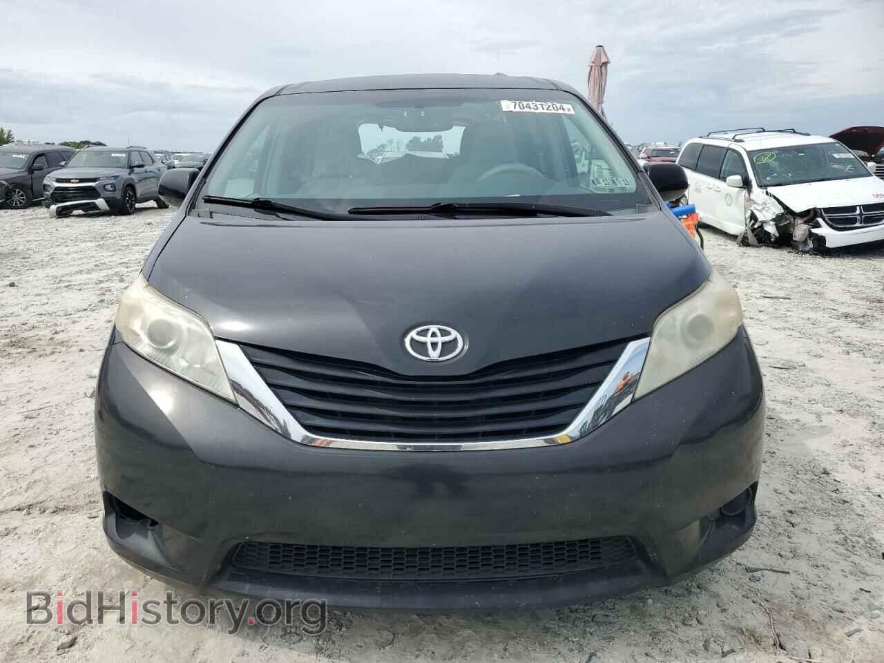 2011 TOYOTA All Models - VIN: 5TDJK3DC1BS022867 - Фото 5