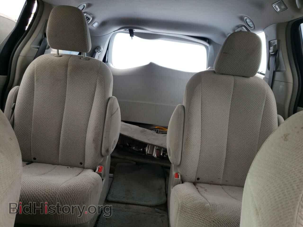 2011 TOYOTA All Models - VIN: 5TDJK3DC1BS022867 - Фото 10
