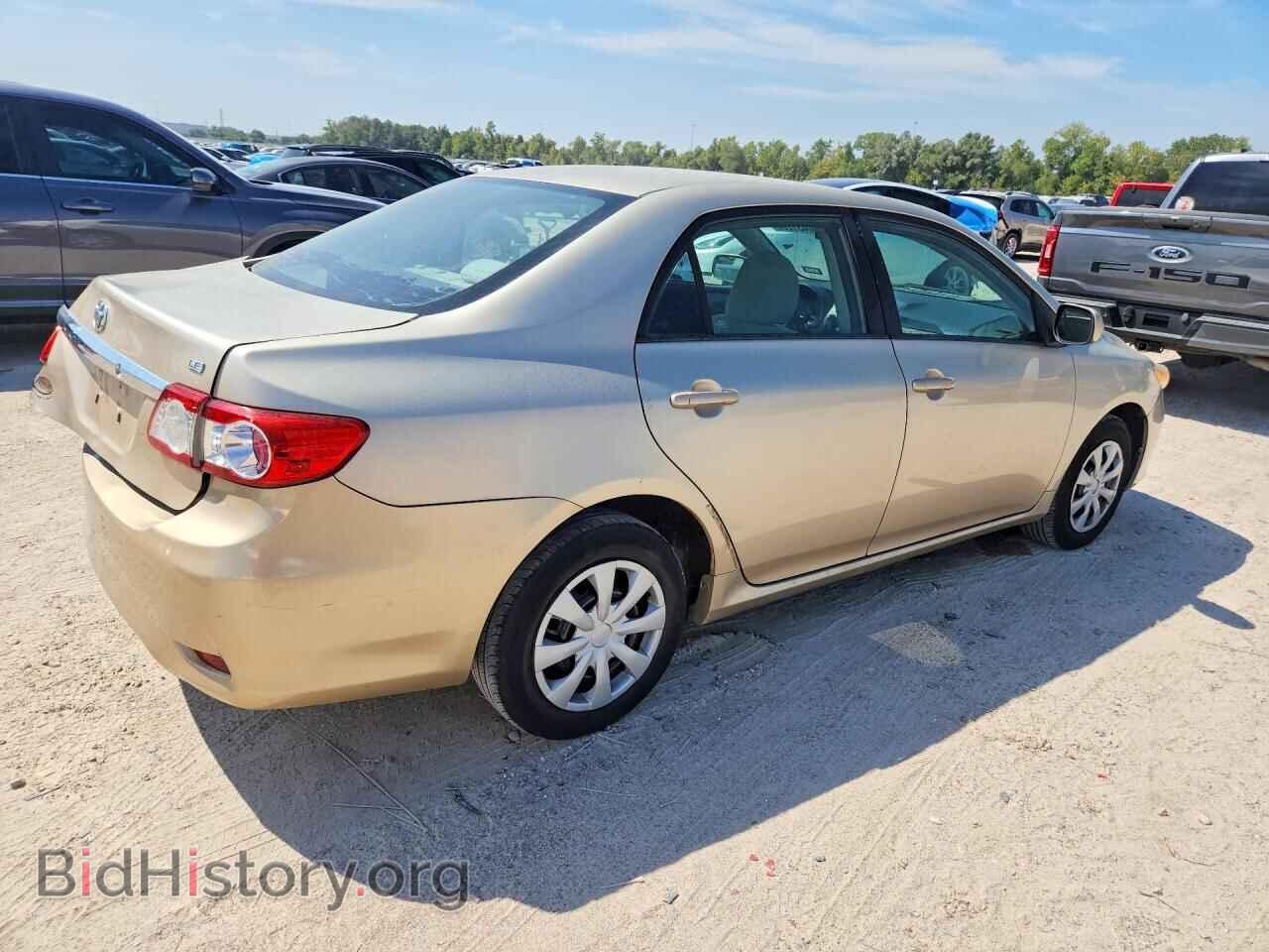 2011 TOYOTA COROLLA - VIN: 2T1BU4EE7BC628199 - Фото 3