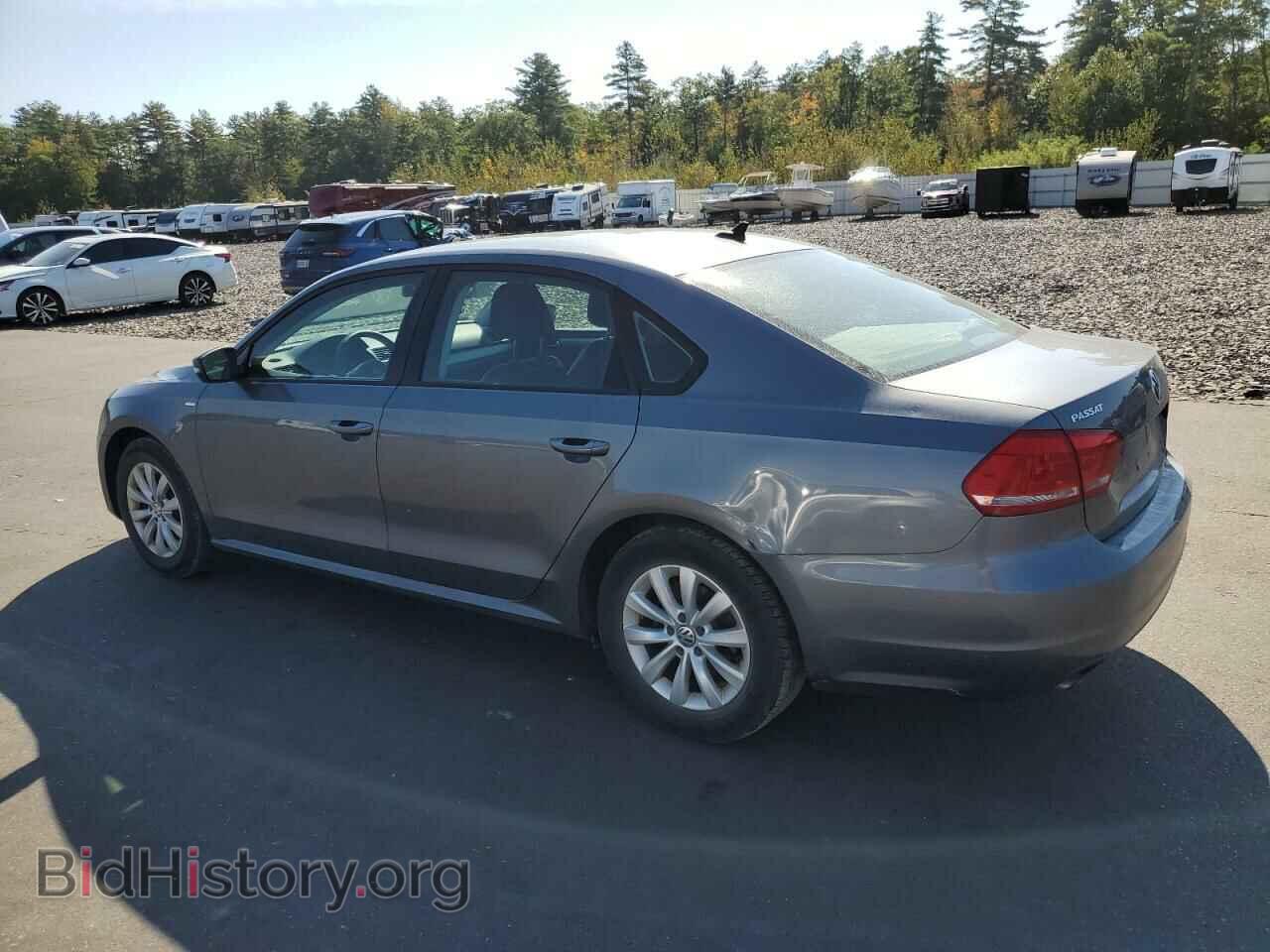 2013 VOLKSWAGEN PASSAT - VIN: 1VWAP7A36DC137530 - Фото 2
