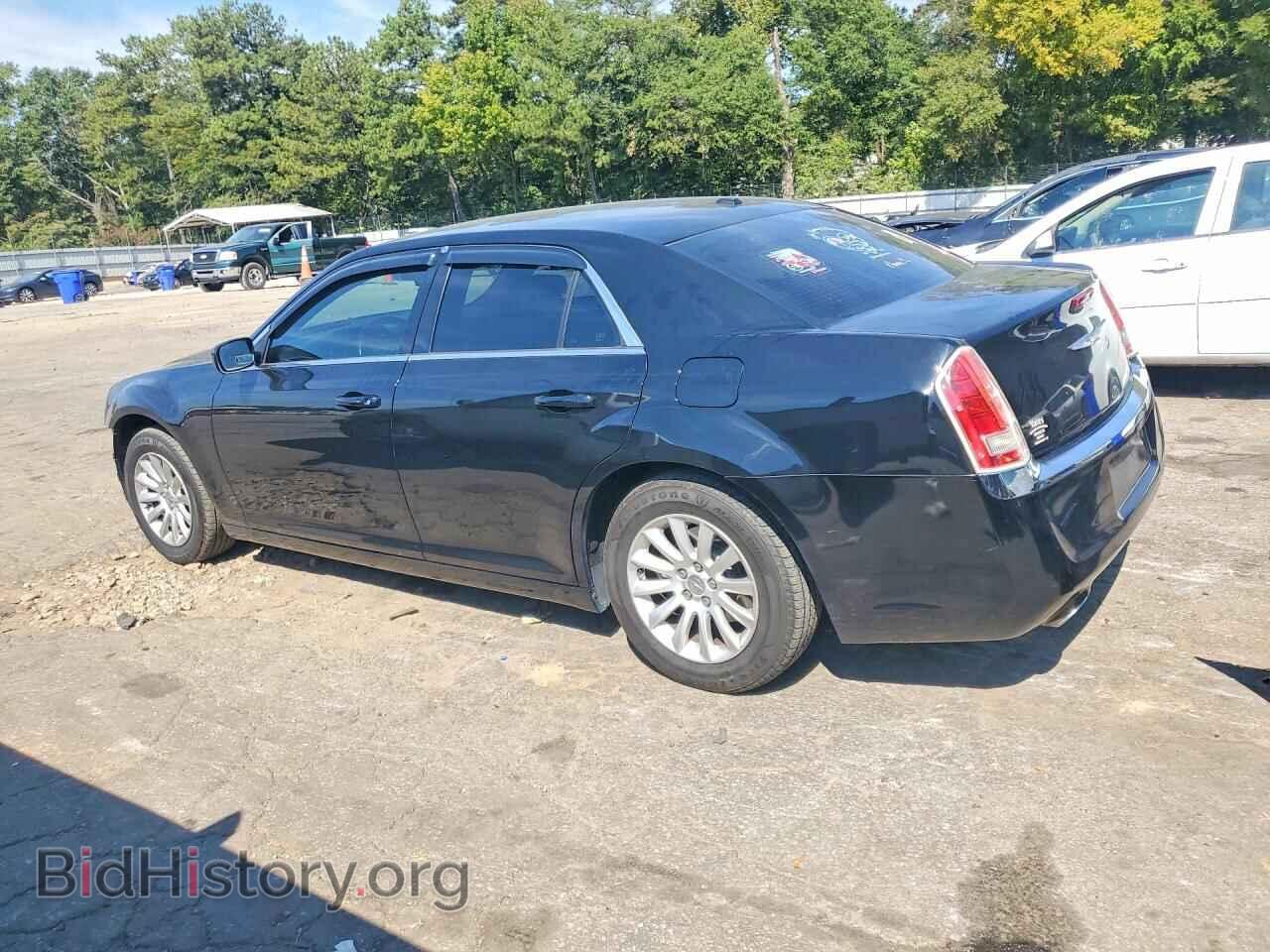 2014 CHRYSLER 300 - VIN: 2C3CCAAG4EH382739 - Фото 2