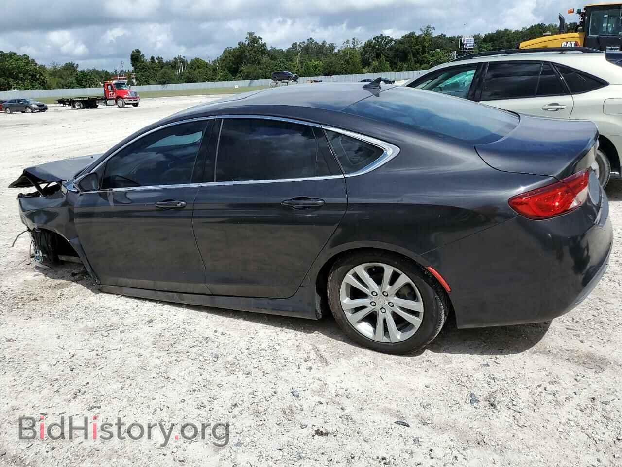 2016 CHRYSLER 200 - VIN: 1C3CCCAB1GN111552 - Фото 2