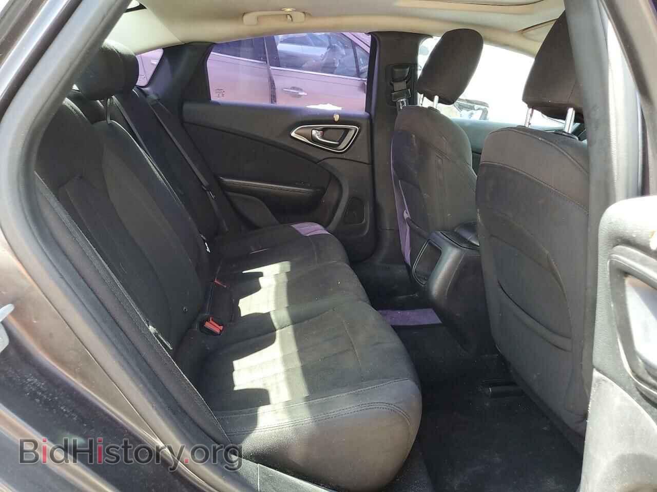 2016 CHRYSLER 200 - VIN: 1C3CCCAB1GN111552 - Фото 10