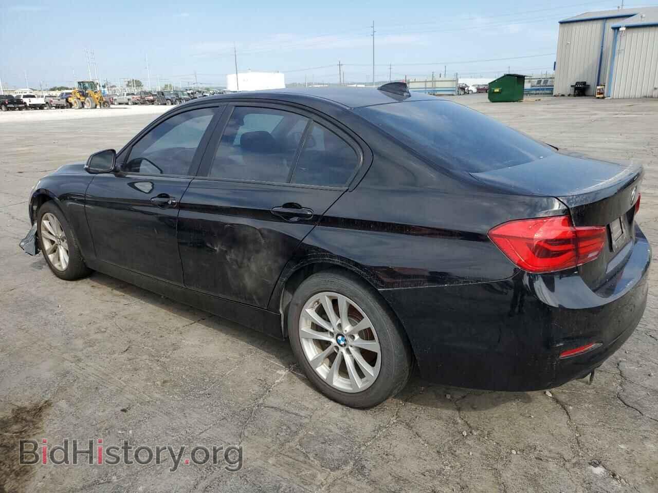 2016 BMW 3 SERIES - VIN: WBA8E1G57GNU11286 - Фото 2