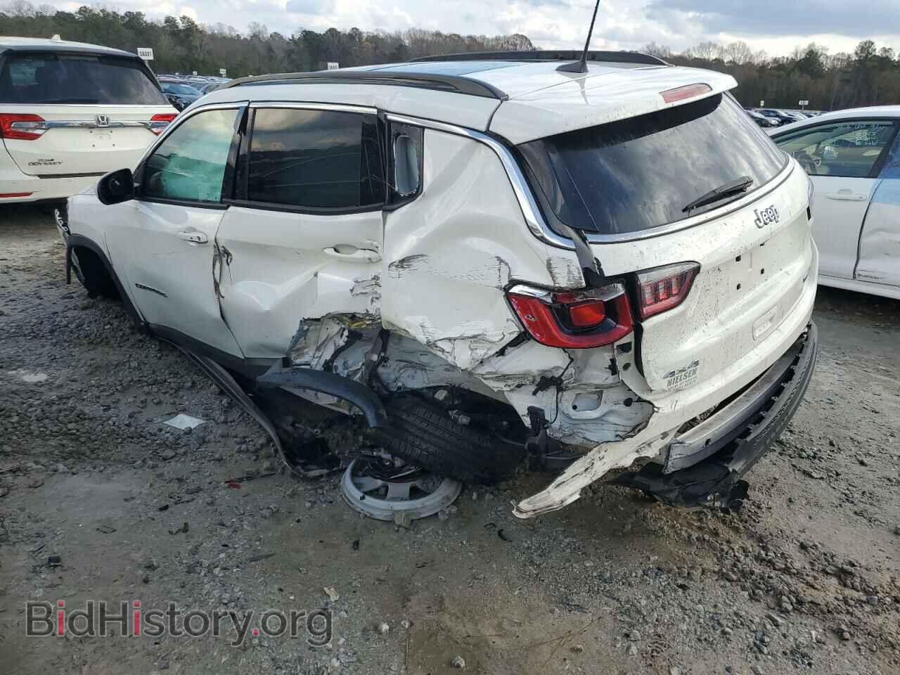 2018 JEEP COMPASS - VIN: 3C4NJDBB6JT366560 - Фото 2