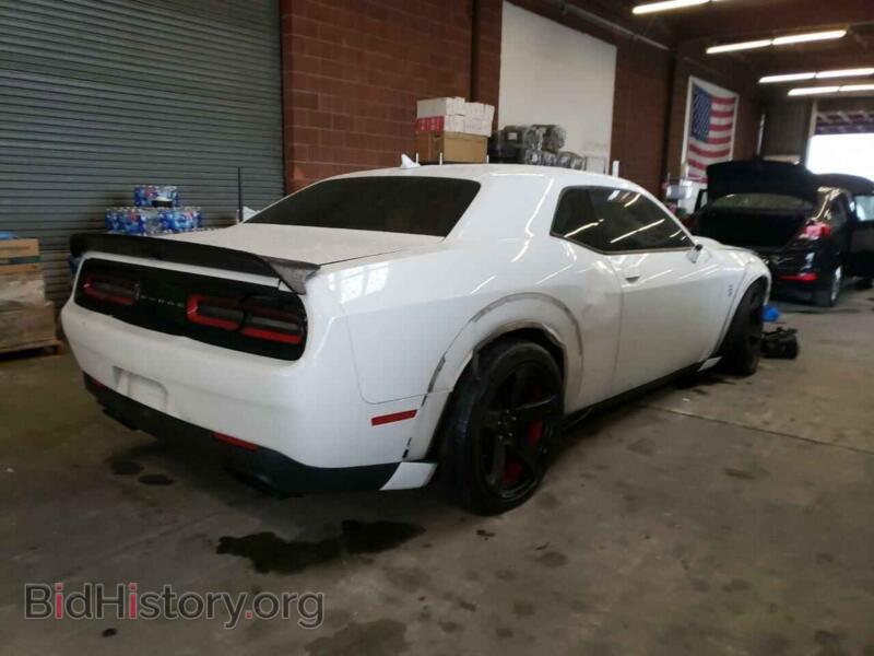 2019 Dodge CHALLENGER (VIN 2C3CDZC99KH618405) — фото 4 из 10