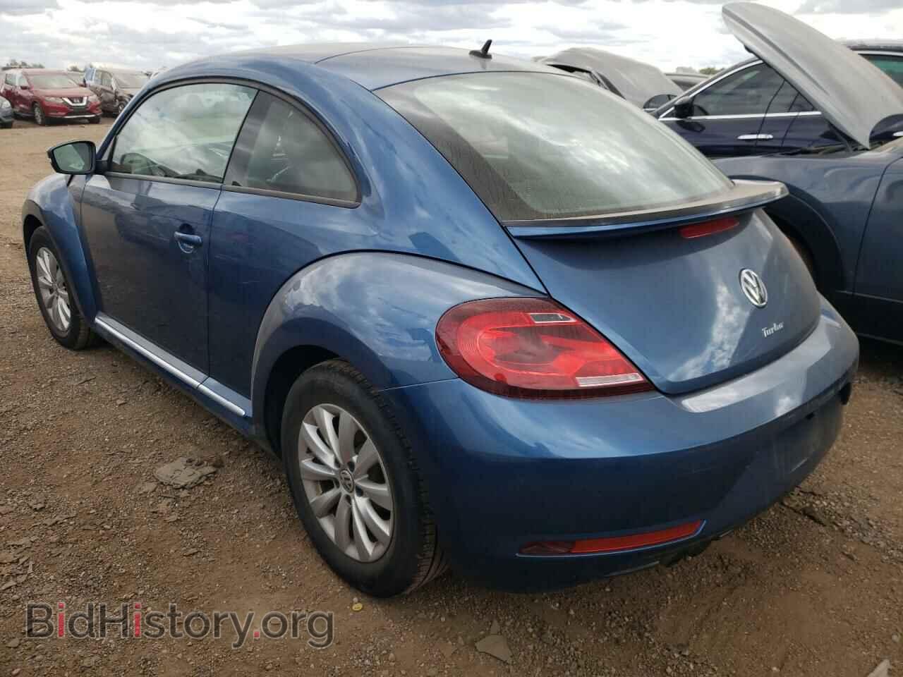 2019 VOLKSWAGEN BEETLE - VIN: 3VWFD7AT6KM719671 - Фото 2