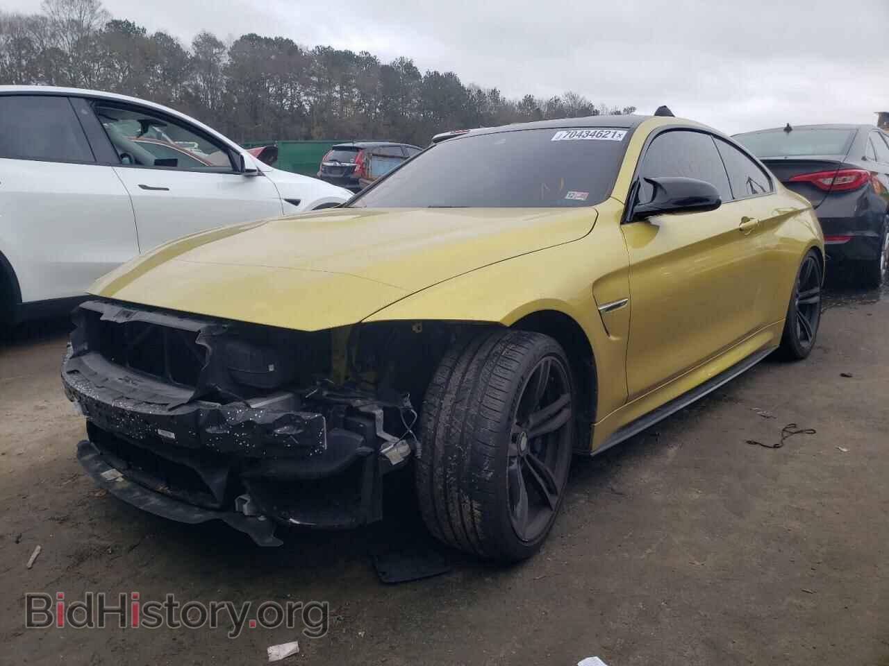2015 BMW M4 - VIN: WBS3R9C56FK332884 - Фото 2