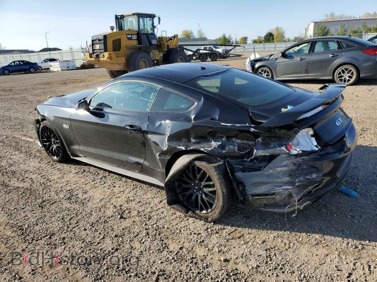 2019 FORD MUSTANG - VIN: 1FA6P8CFXK5158023 - Фото 2