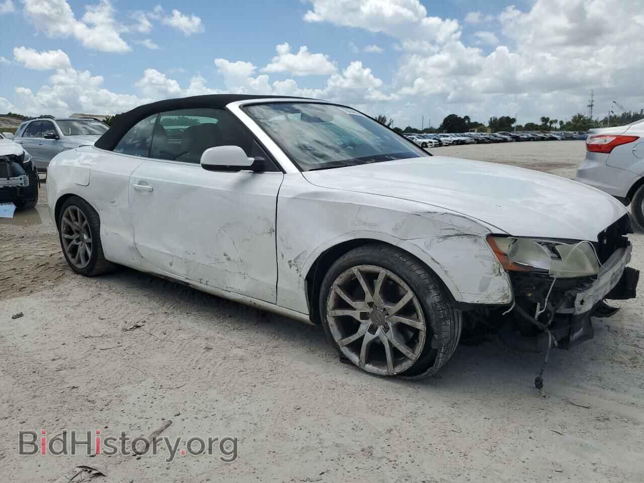 2011 AUDI A5 - VIN: WAUCFAFH6BN007004 - Фото 4