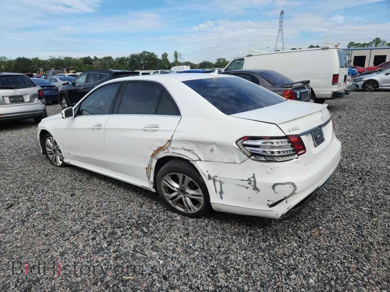 2014 MERCEDES-BENZ E-CLASS - VIN: WDDHF5KB0EB026628 - Photo 2
