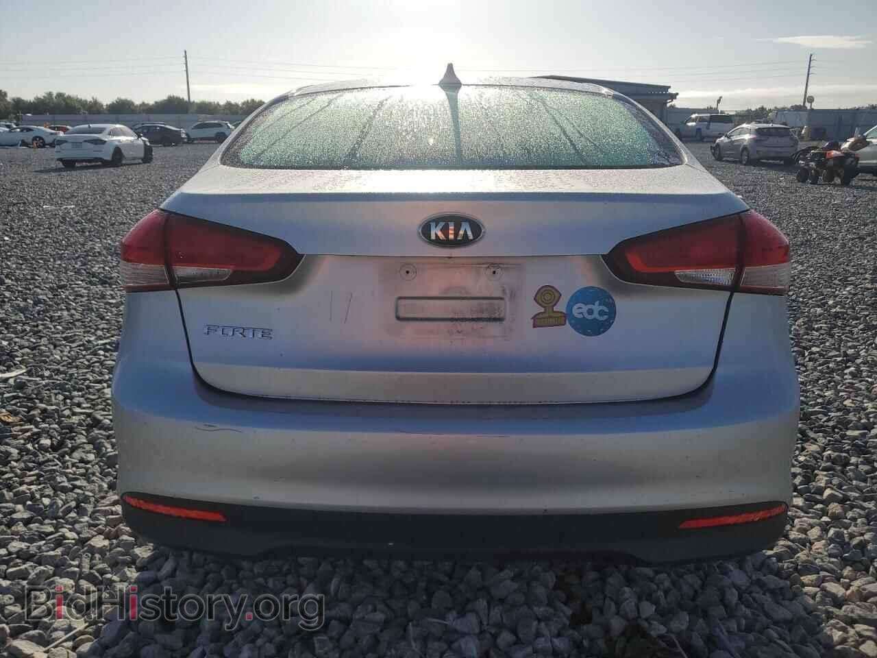 2017 KIA FORTE - VIN: 3KPFK4A78HE061154 - Фото 6