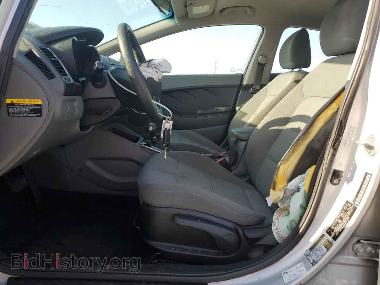 2017 KIA FORTE - VIN: 3KPFK4A78HE061154 - Фото 7