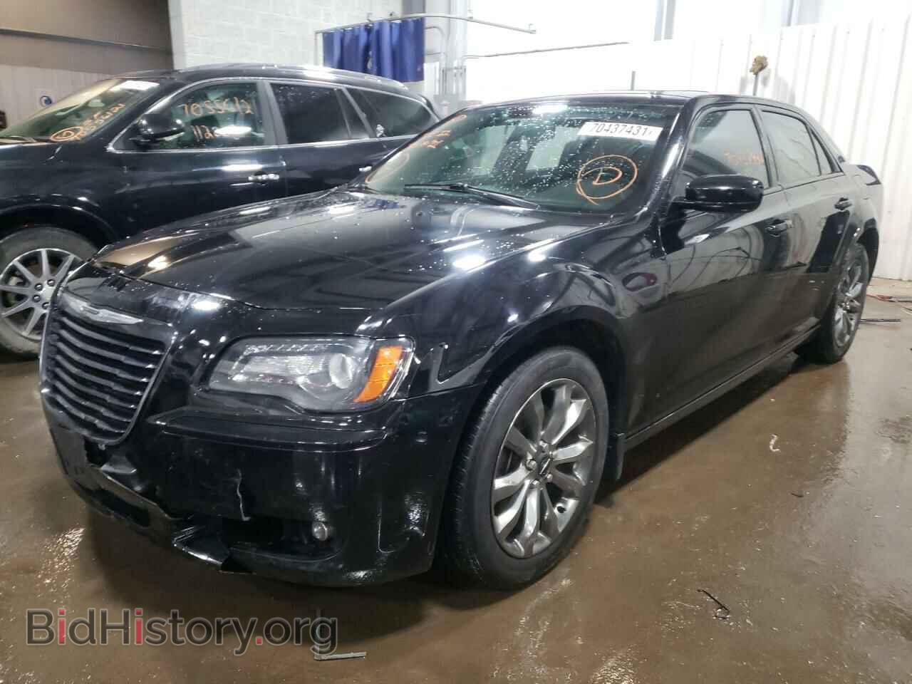 2014 CHRYSLER 300 - VIN: 2C3CCAGGXEH384230 - Фото 2