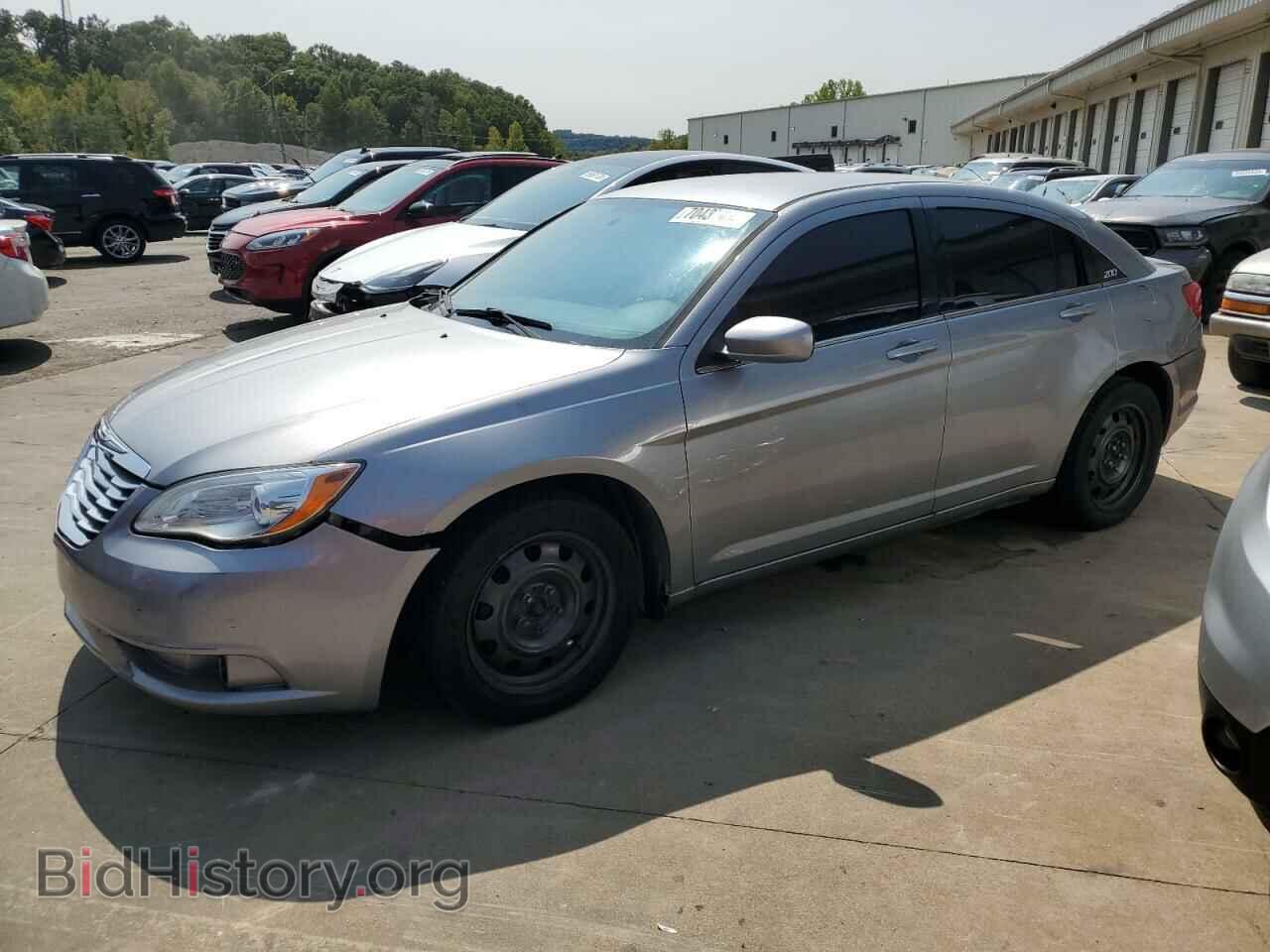 Фотография 1C3CCBAB3DN641706 - CHRYSLER 200 2013