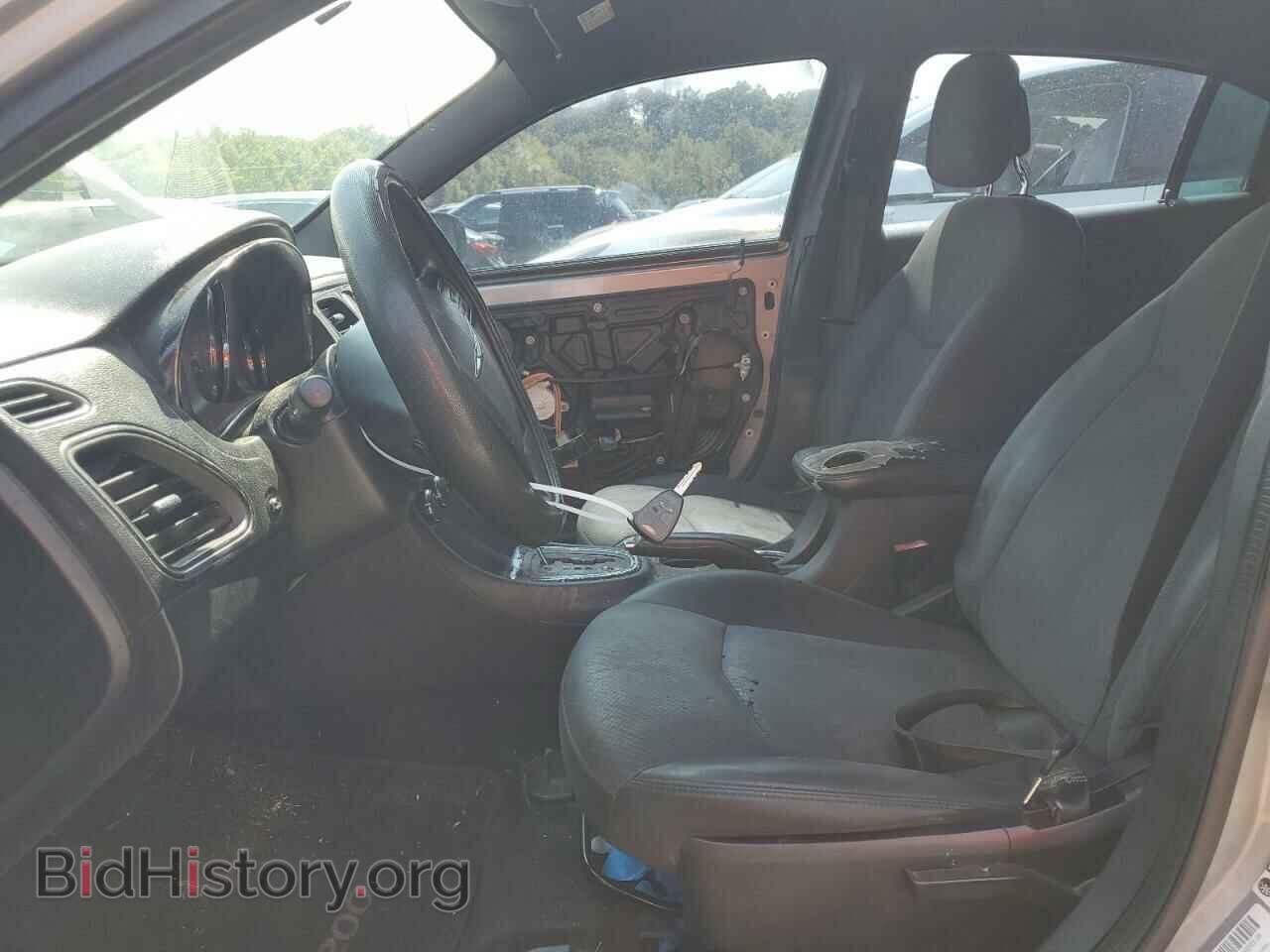 2013 CHRYSLER 200 - VIN: 1C3CCBAB3DN641706 - Фото 7