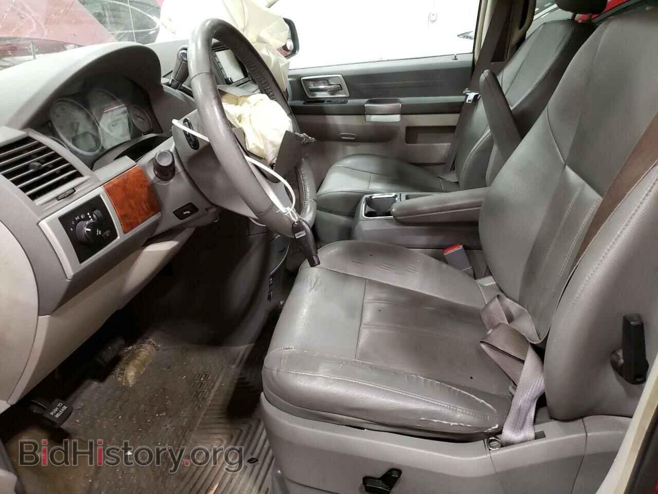2008 CHRYSLER MINIVAN - VIN: 2A8HR54P38R792748 - Фото 7