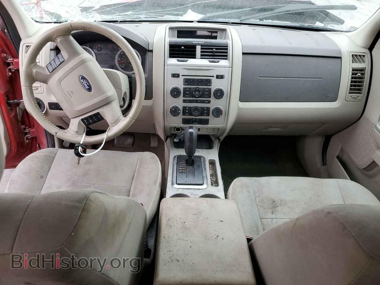 2011 FORD ESCAPE - VIN: 1FMCU0DG3BKA43825 - Фото 8