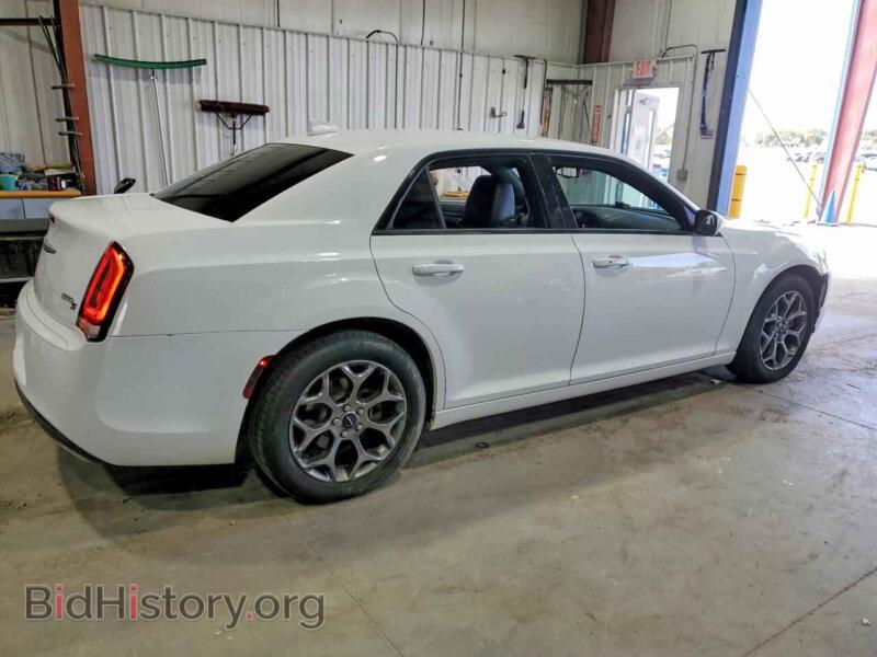 2016 Chrysler 300 (VIN 2C3CCAGG7GH191567) — photo 3 of 14