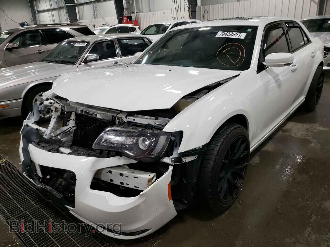 2016 CHRYSLER 300 - VIN: 2C3CCAGG9GH208921 - Фото 2