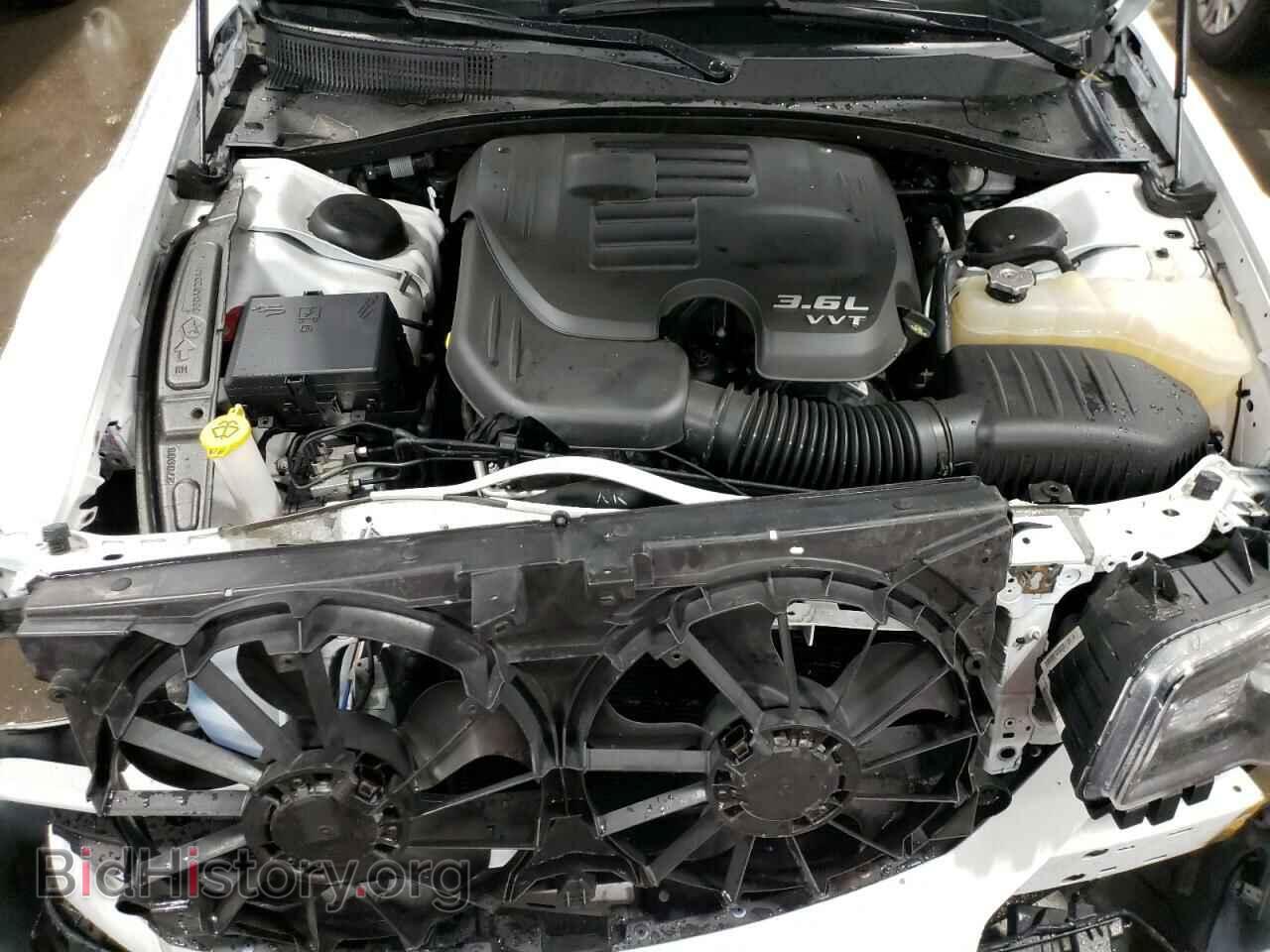 2016 CHRYSLER 300 - VIN: 2C3CCAGG9GH208921 - Фото 7
