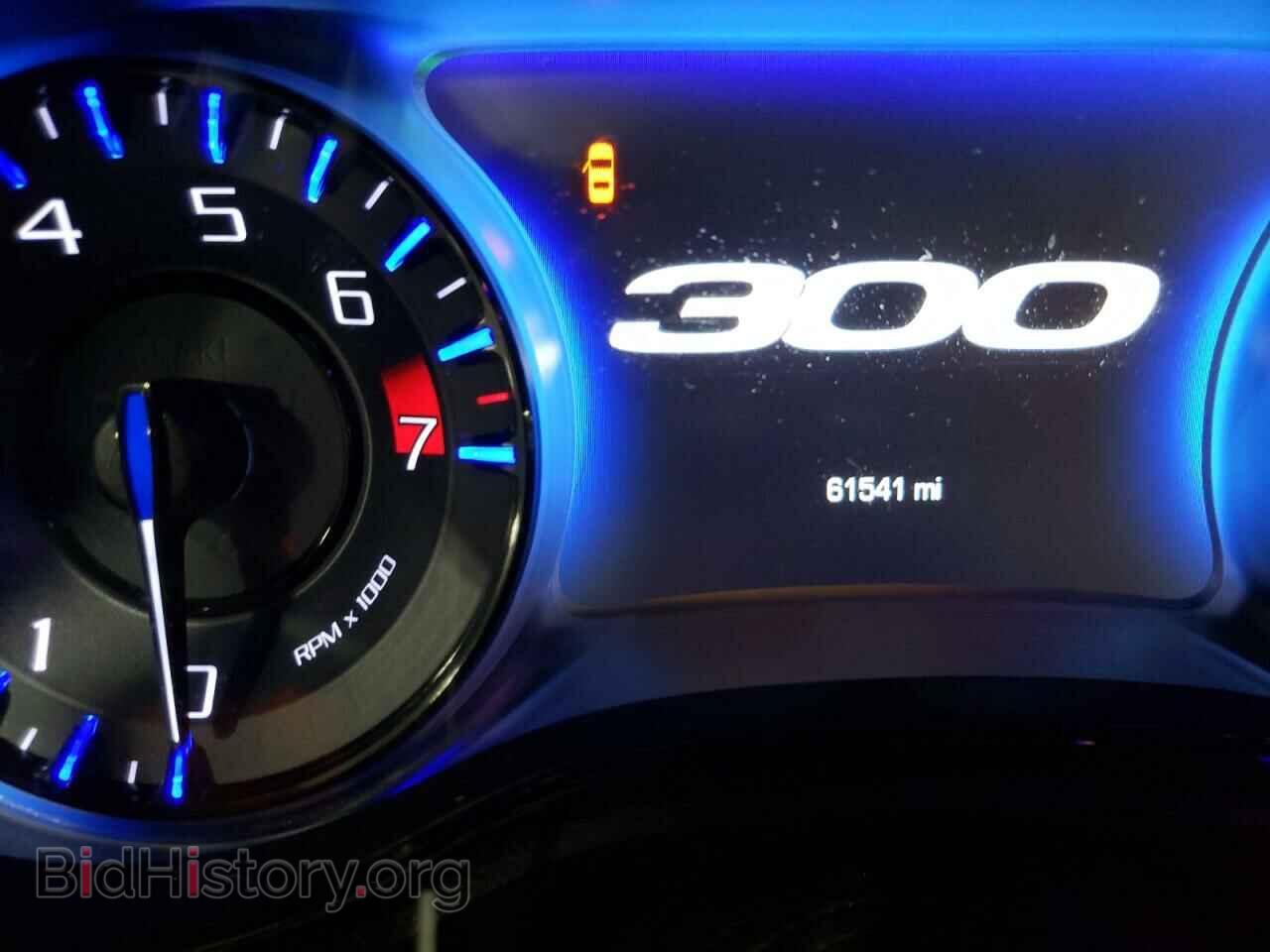 2016 CHRYSLER 300 - VIN: 2C3CCAGG9GH208921 - Фото 8