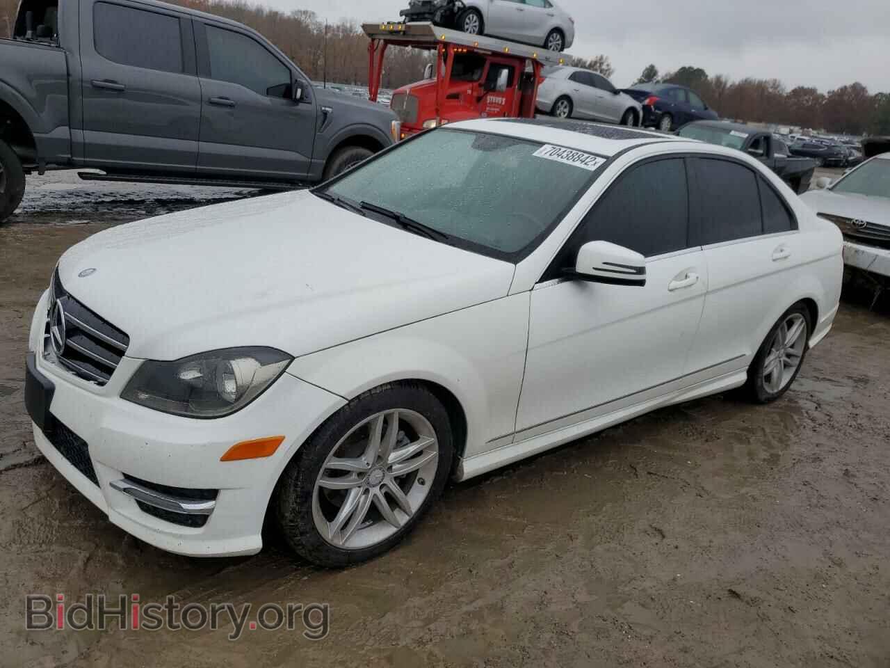 Фотография WDDGF4HB9EA933526 - MERCEDES-BENZ C-CLASS 2014