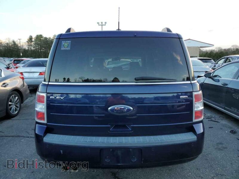 2011 Ford FLEX (VIN 2FMGK5CC4BBD34508) — photo 6 of 12