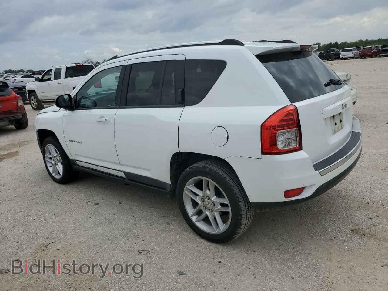 2012 JEEP COMPASS - VIN: 1C4NJCCB8CD509221 - Фото 2