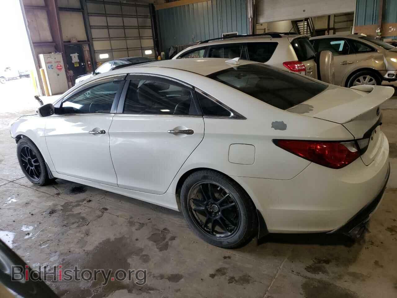 2013 HYUNDAI SONATA - VIN: 5NPEC4AC9DH545720 - Фото 2