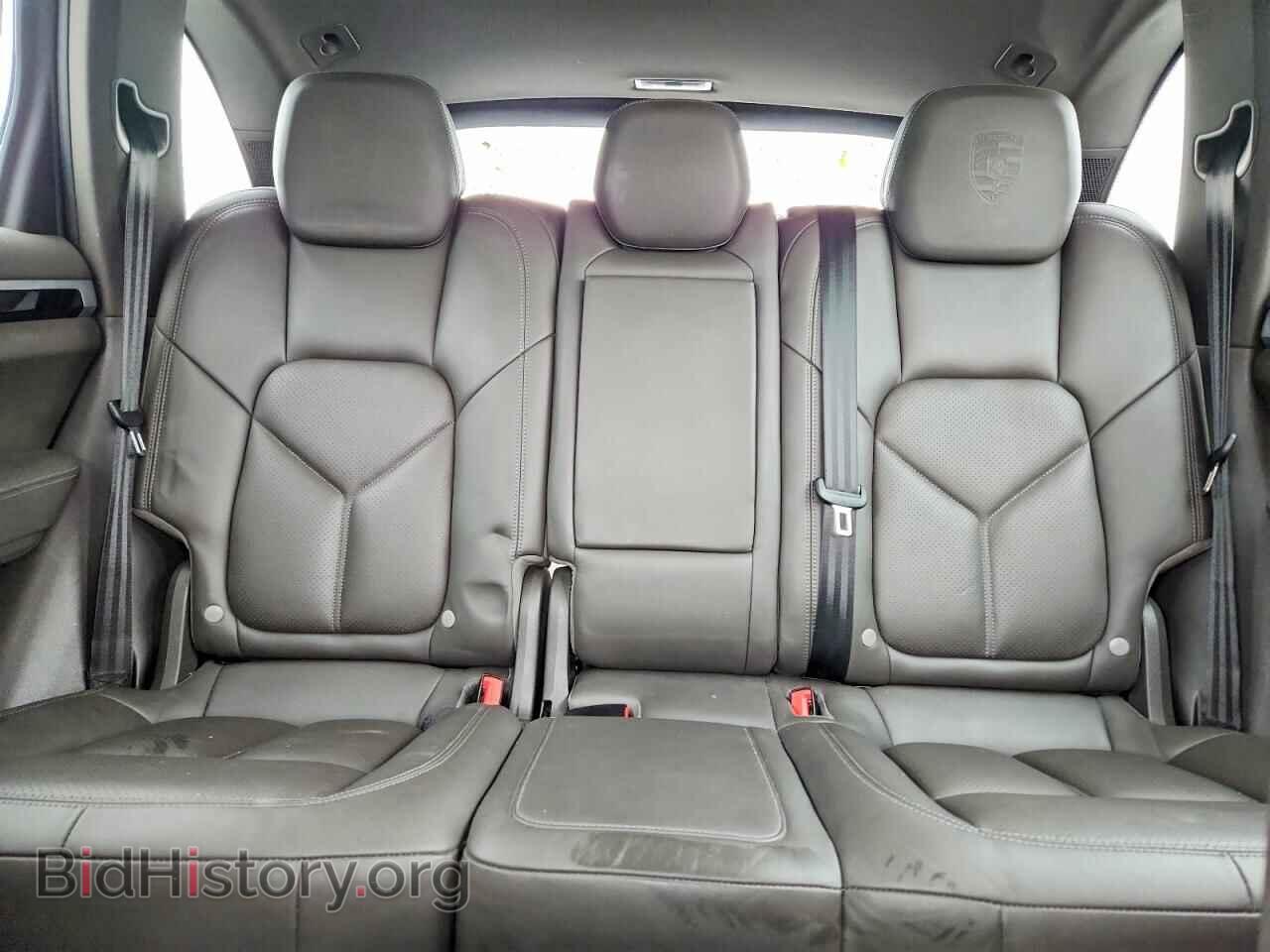 2017 PORSCHE CAYENNE - VIN: WP1AA2A25HKA86692 - Photo 10