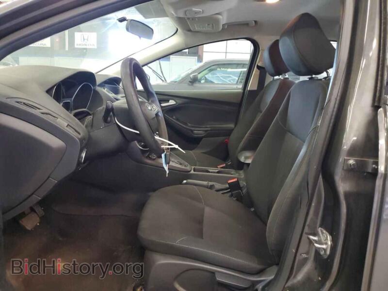 2016 Ford FOCUS (VIN 1FADP3K24GL204635) — photo 7 of 12
