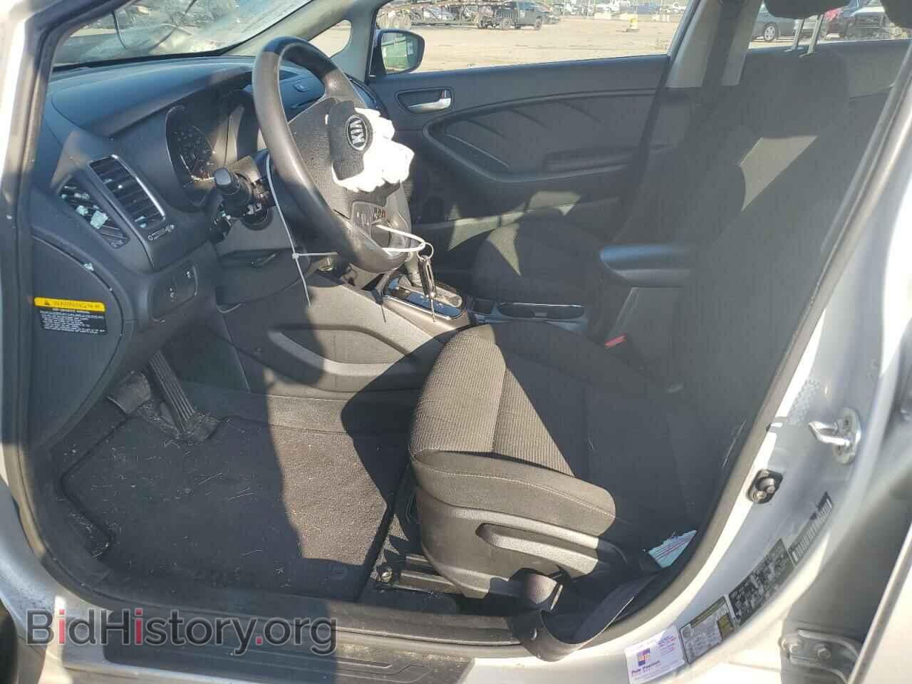 2017 KIA FORTE - VIN: 3KPFK4A77HE041915 - Фото 7