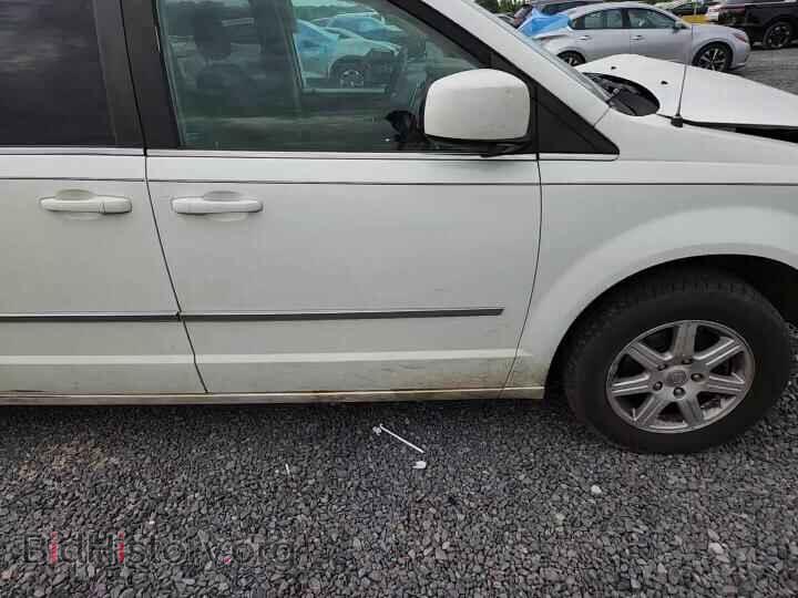 2010 CHRYSLER MINIVAN - VIN: 2A4RR5D13AR450739 - Photo 14