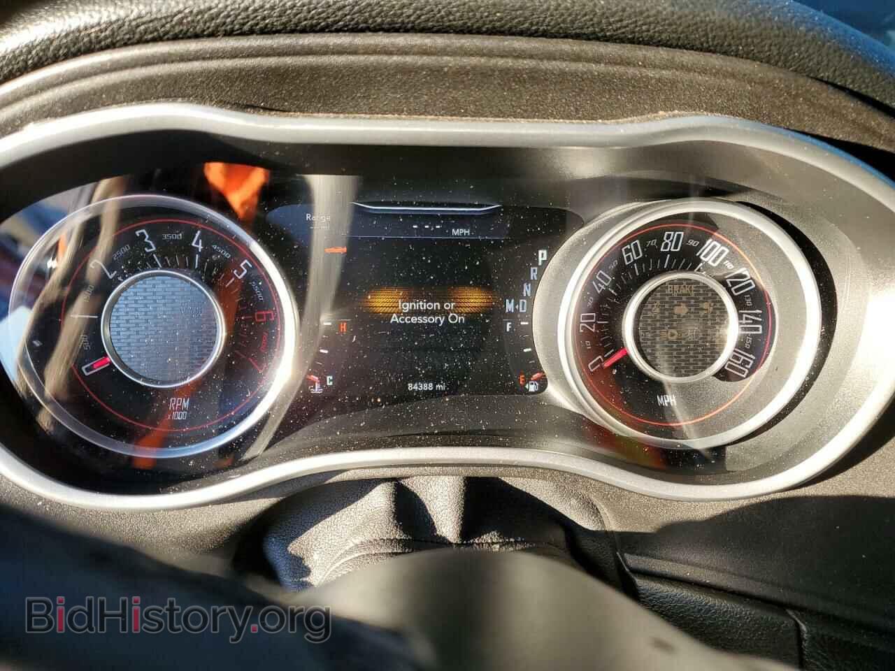 2015 DODGE CHALLENGER - VIN: 2C3CDZAT8FH913466 - Фото 9