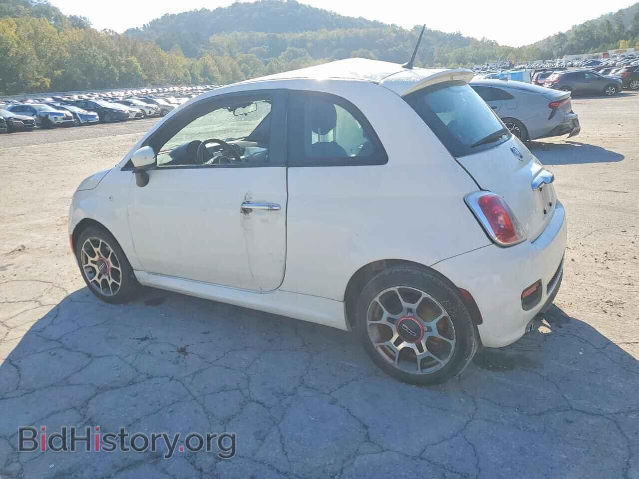 2015 FIAT 500 - VIN: 3C3CFFBR9FT550422 - Фото 2