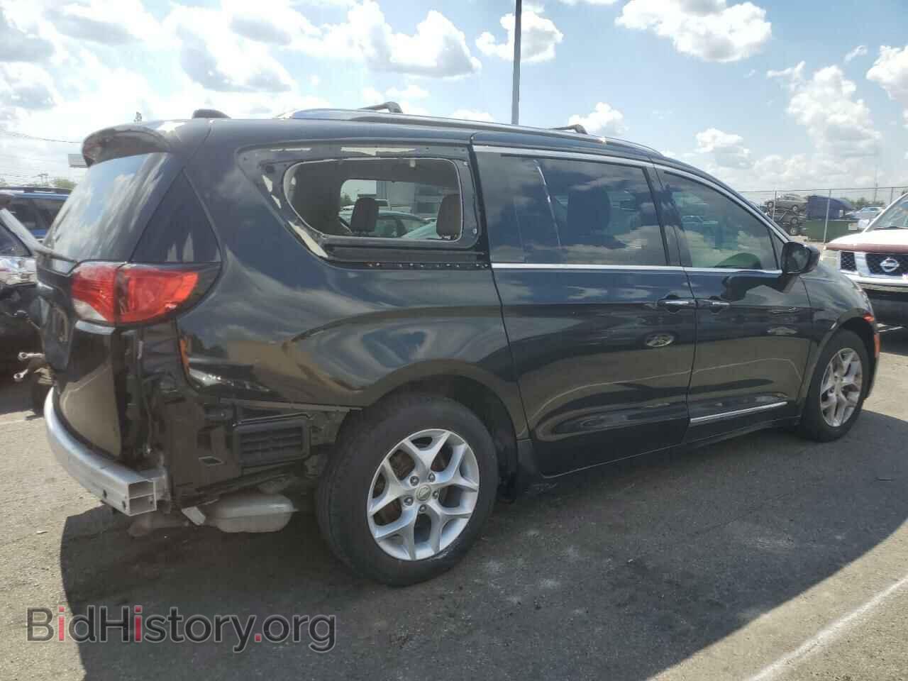 2017 CHRYSLER PACIFICA - VIN: 2C4RC1EG8HR627881 - Photo 3
