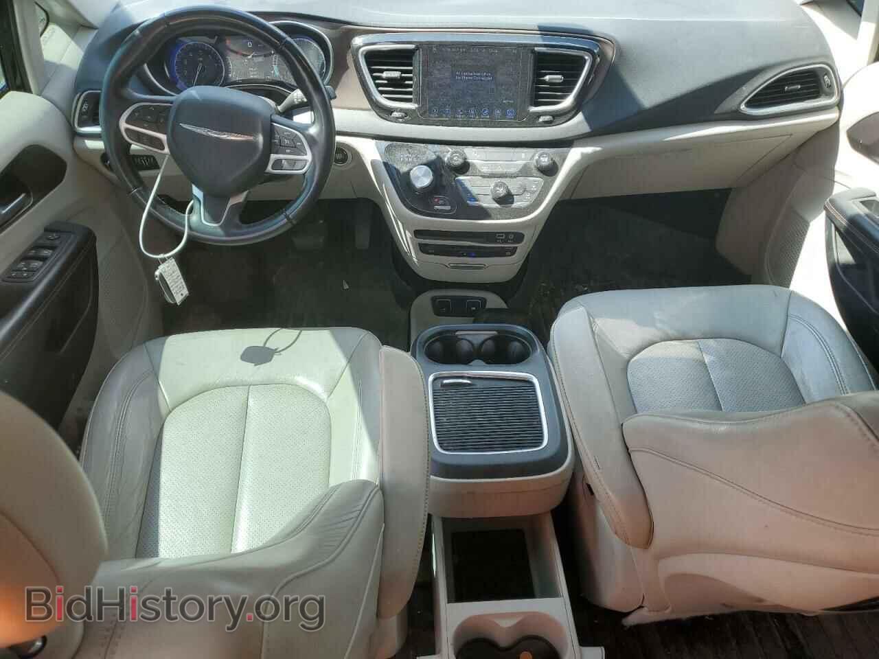 2017 CHRYSLER PACIFICA - VIN: 2C4RC1EG8HR627881 - Photo 8