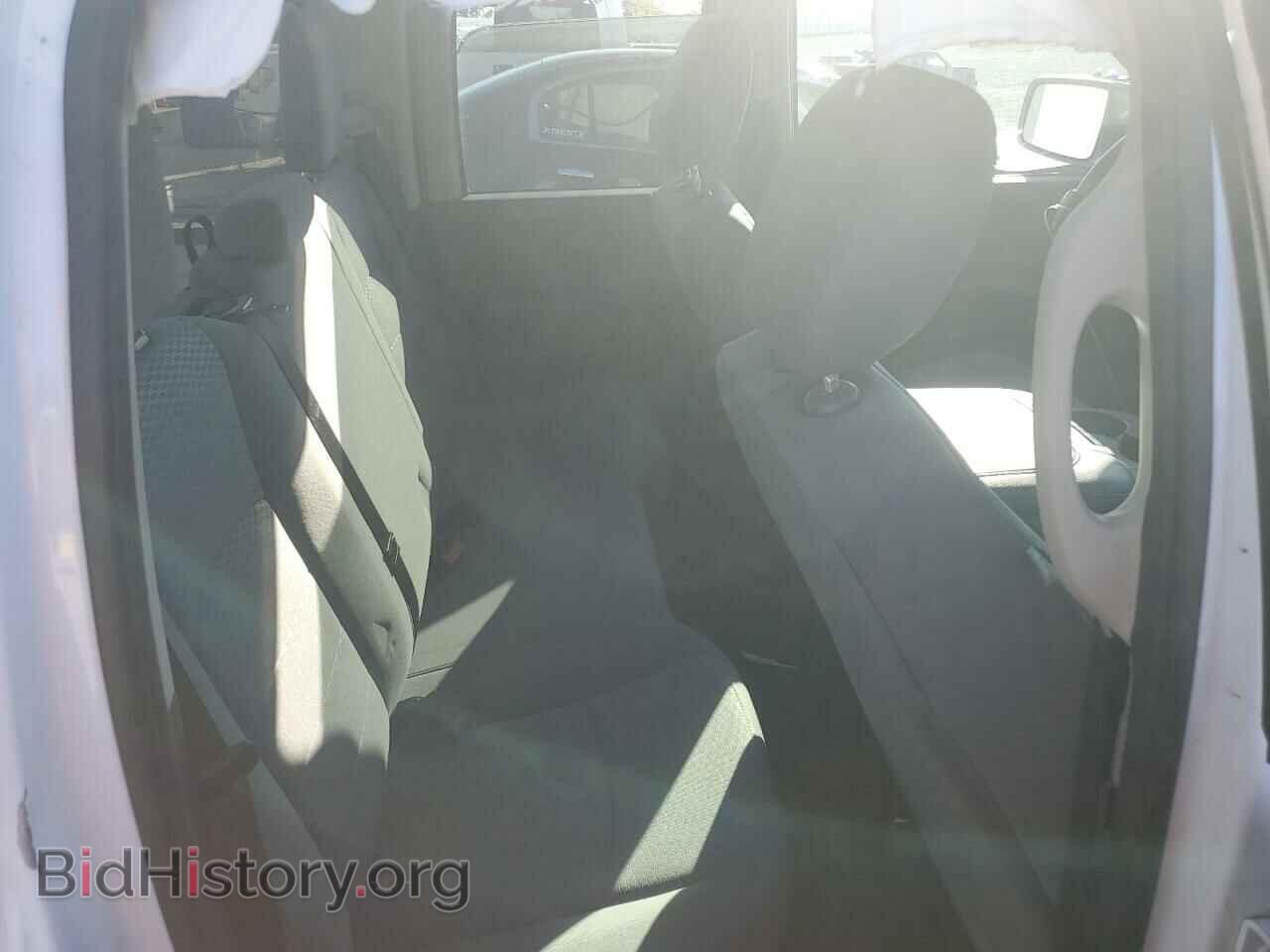 2016 RAM 1500 - VIN: 1C6RR7FT7GS393475 - Фото 10