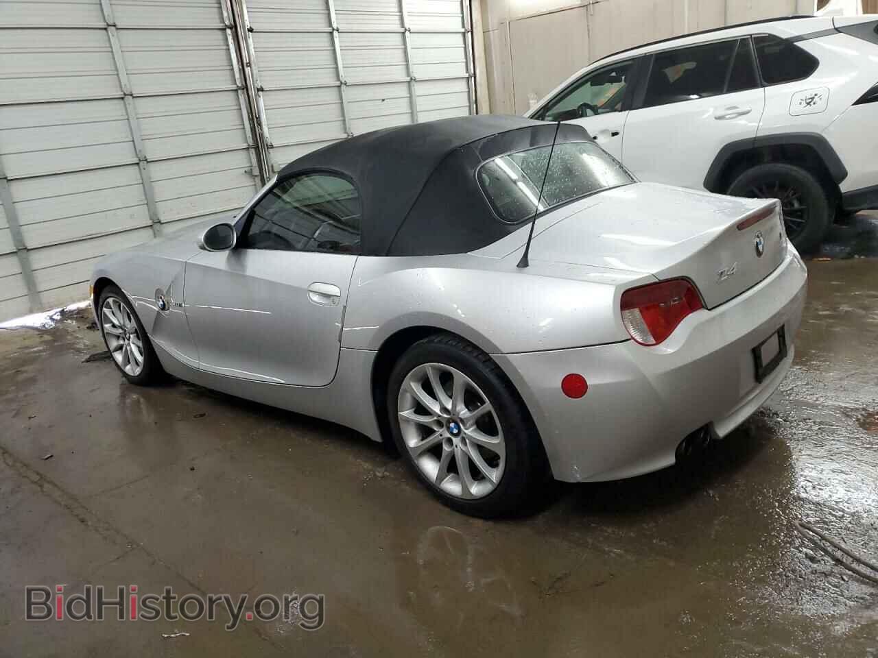 2007 BMW Z4 - VIN: 4USBU335X7LW72026 - Фото 2
