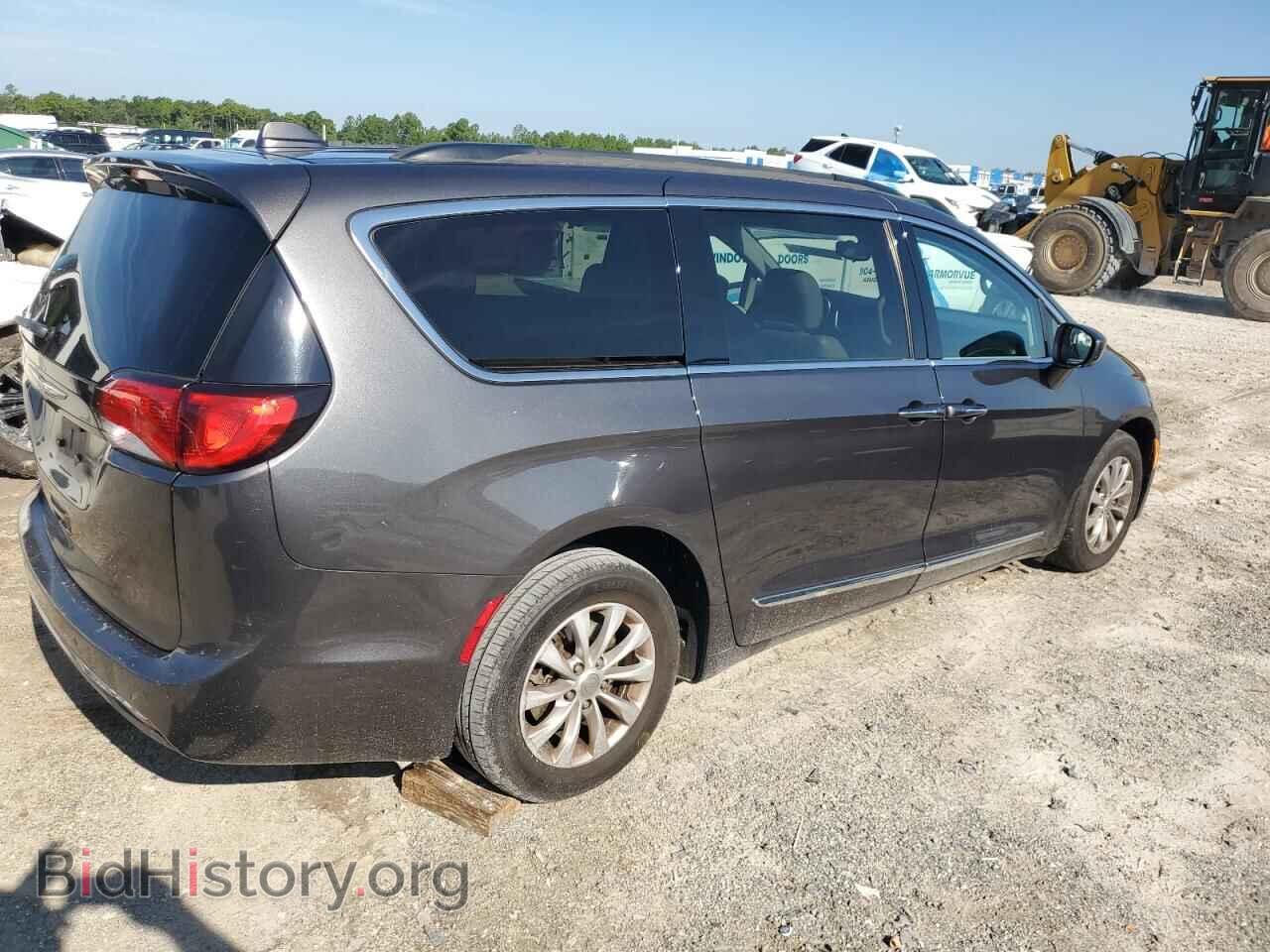 2017 CHRYSLER PACIFICA - VIN: 2C4RC1BG8HR551325 - Photo 3