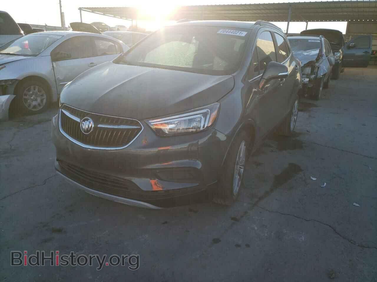 2018 BUICK ENCORE - VIN: KL4CJASB2JB654013 - Фото 2