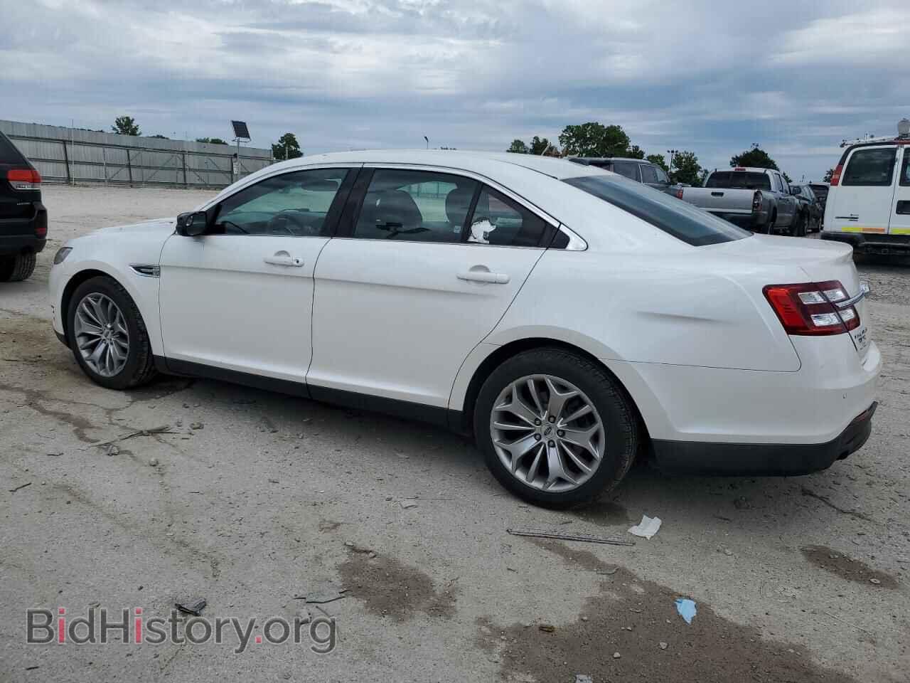 2015 FORD TAURUS - VIN: 1FAHP2F86FG142205 - Фото 2