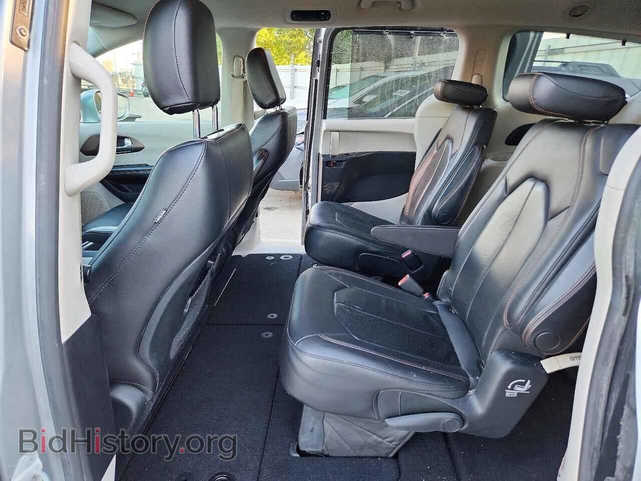 2019 CHRYSLER PACIFICA - VIN: 2C4RC1BG2KR537654 - Photo 11