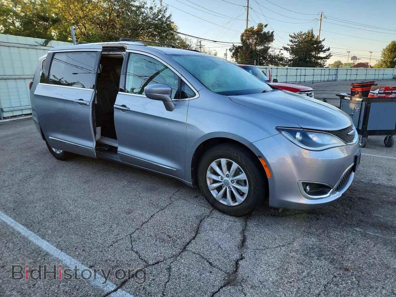 2019 CHRYSLER PACIFICA - VIN: 2C4RC1BG2KR537654 - Photo 4