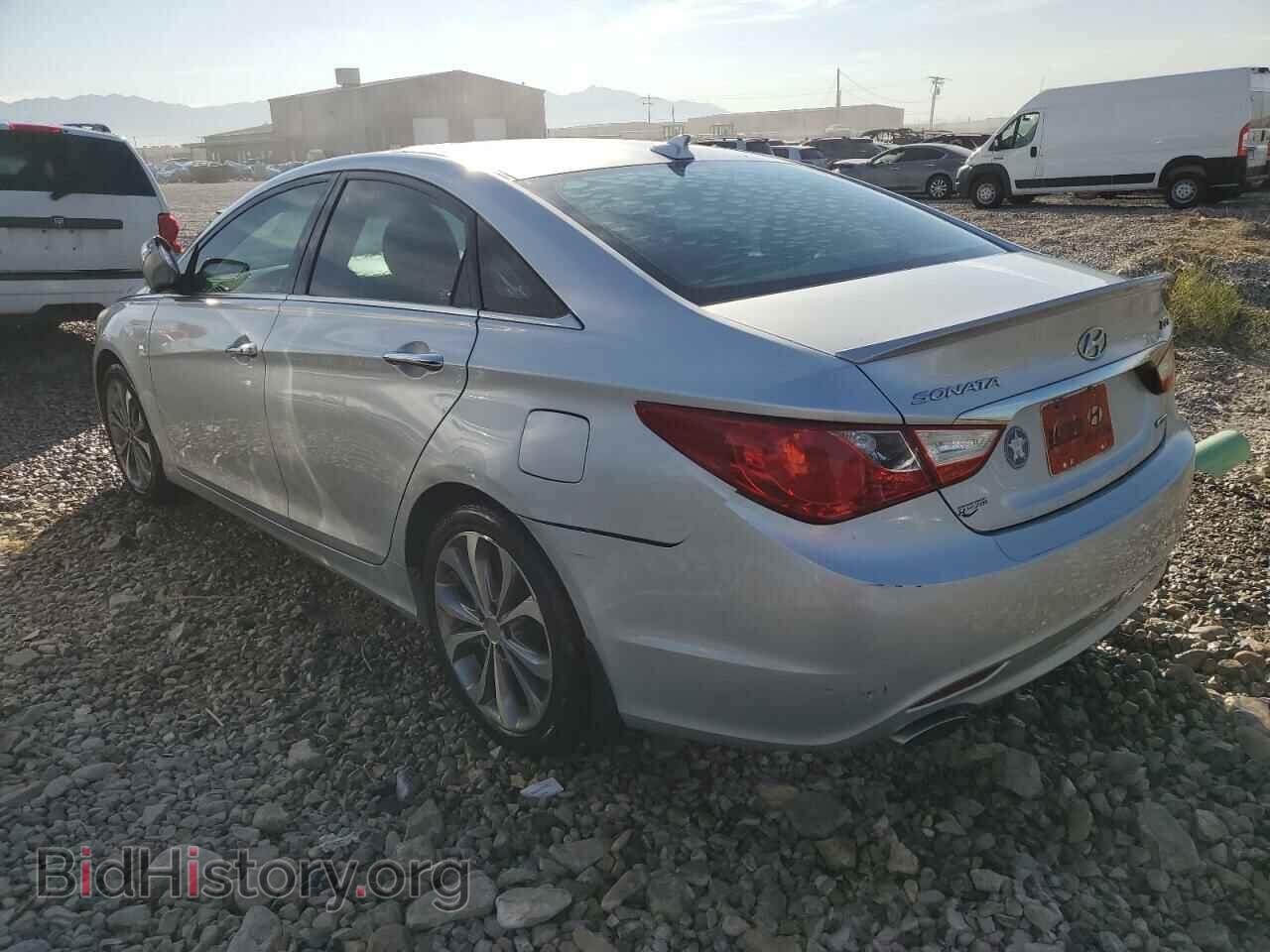 2013 HYUNDAI SONATA - VIN: 5NPEC4AB6DH618601 - Фото 2