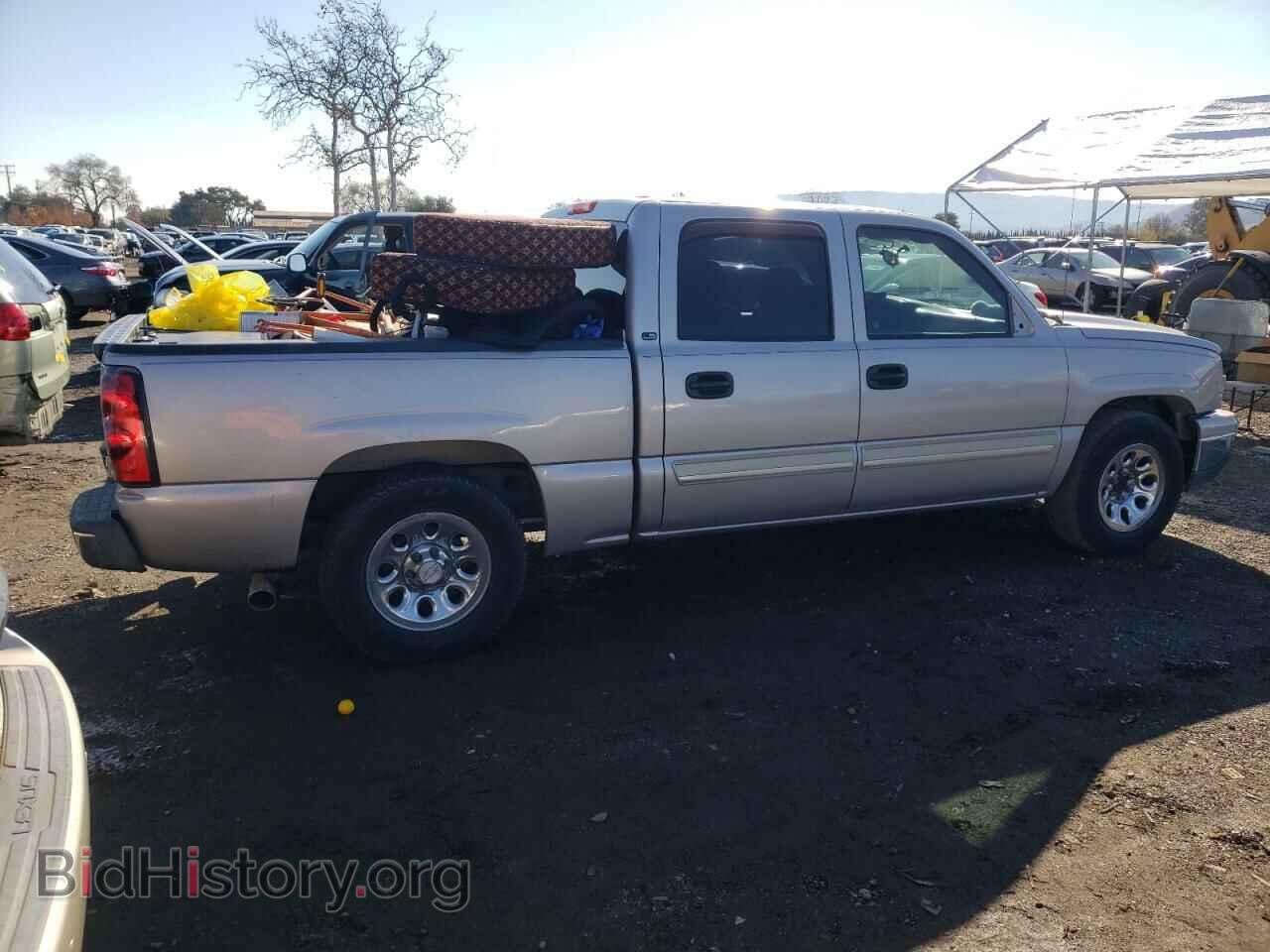 2006 CHEVROLET SILVERADO - VIN: 2GCEC13V861283688 - Фото 3