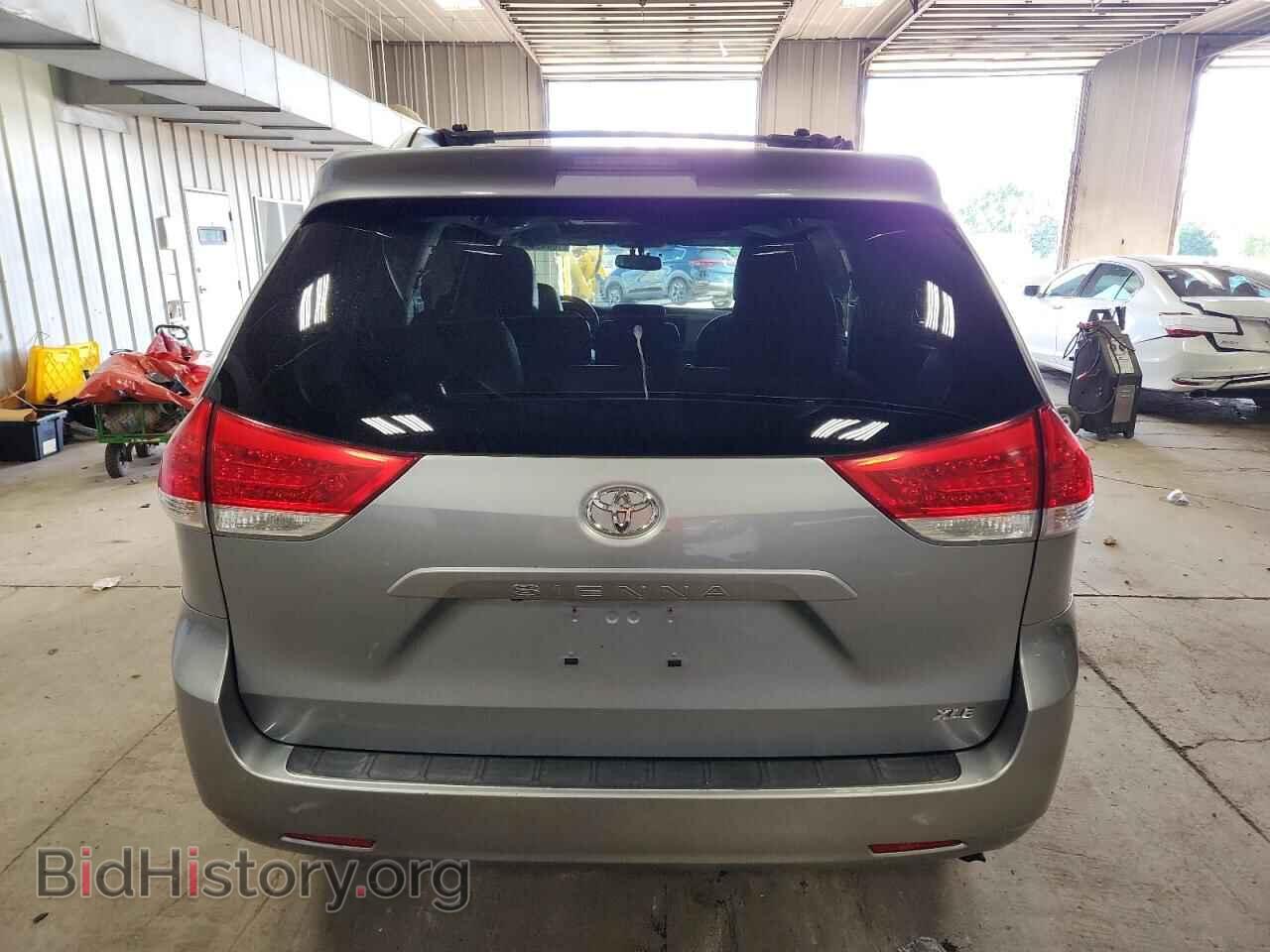 2011 TOYOTA All Models - VIN: 5TDYK3DC7BS067374 - Photo 6