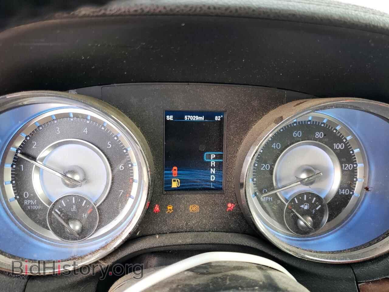 2014 CHRYSLER 300 - VIN: 2C3CCARG1EH297345 - Фото 9