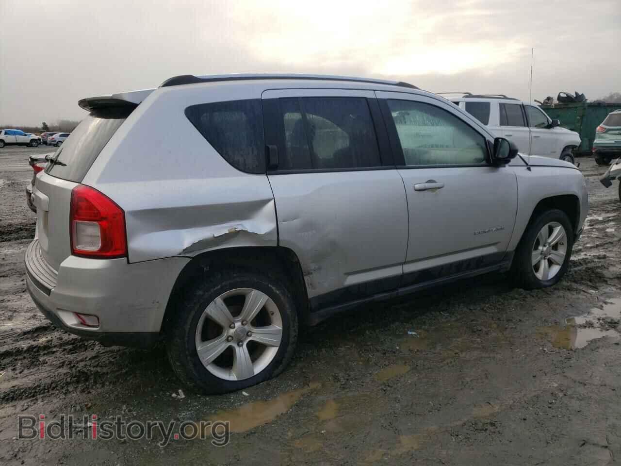 2012 JEEP COMPASS - VIN: 1C4NJDBB7CD597153 - Photo 3